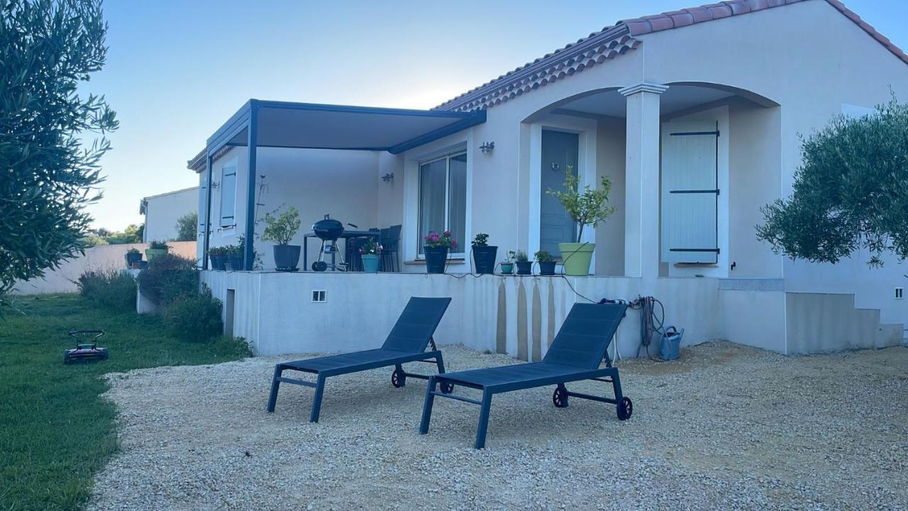 Clos Des Rompudes Aramon Exterior photo
